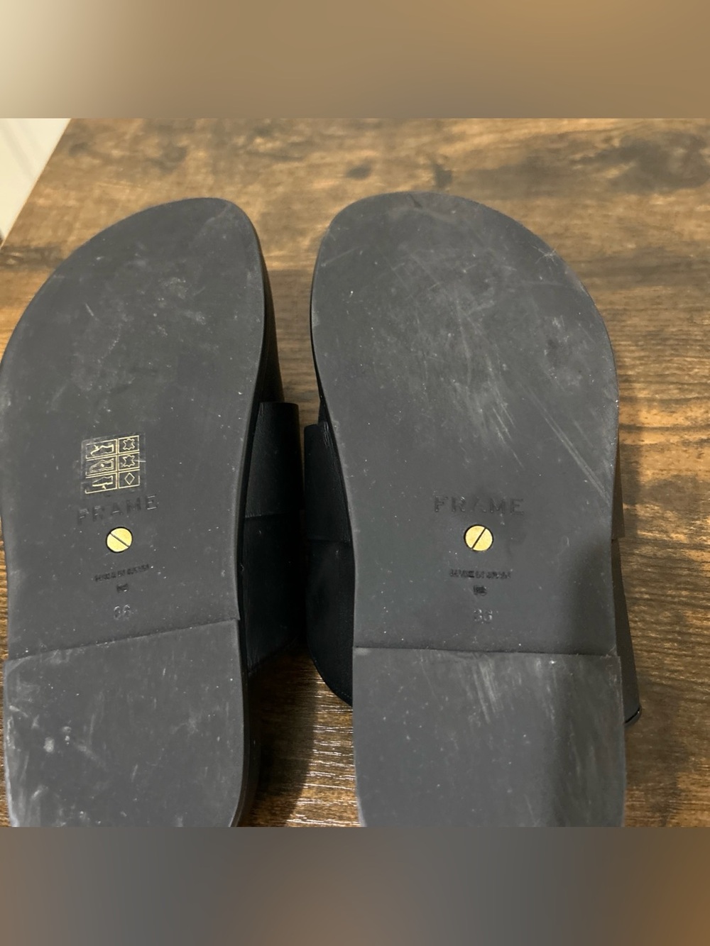 FRAME Spain Le Aspen Black Leather Flats Mules Clogs Shoes Sz 36 EU 6 US - Picture 9 of 11